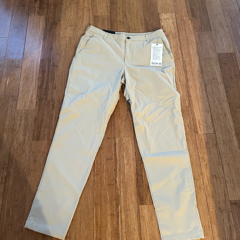 Commission golf pant Lulu Lululemon 34 x 32 commission classic tapered